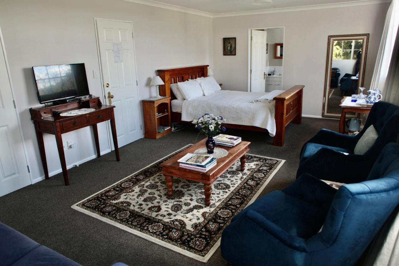 The Loft Bed And Breakfast Taupo Eksteriør billede