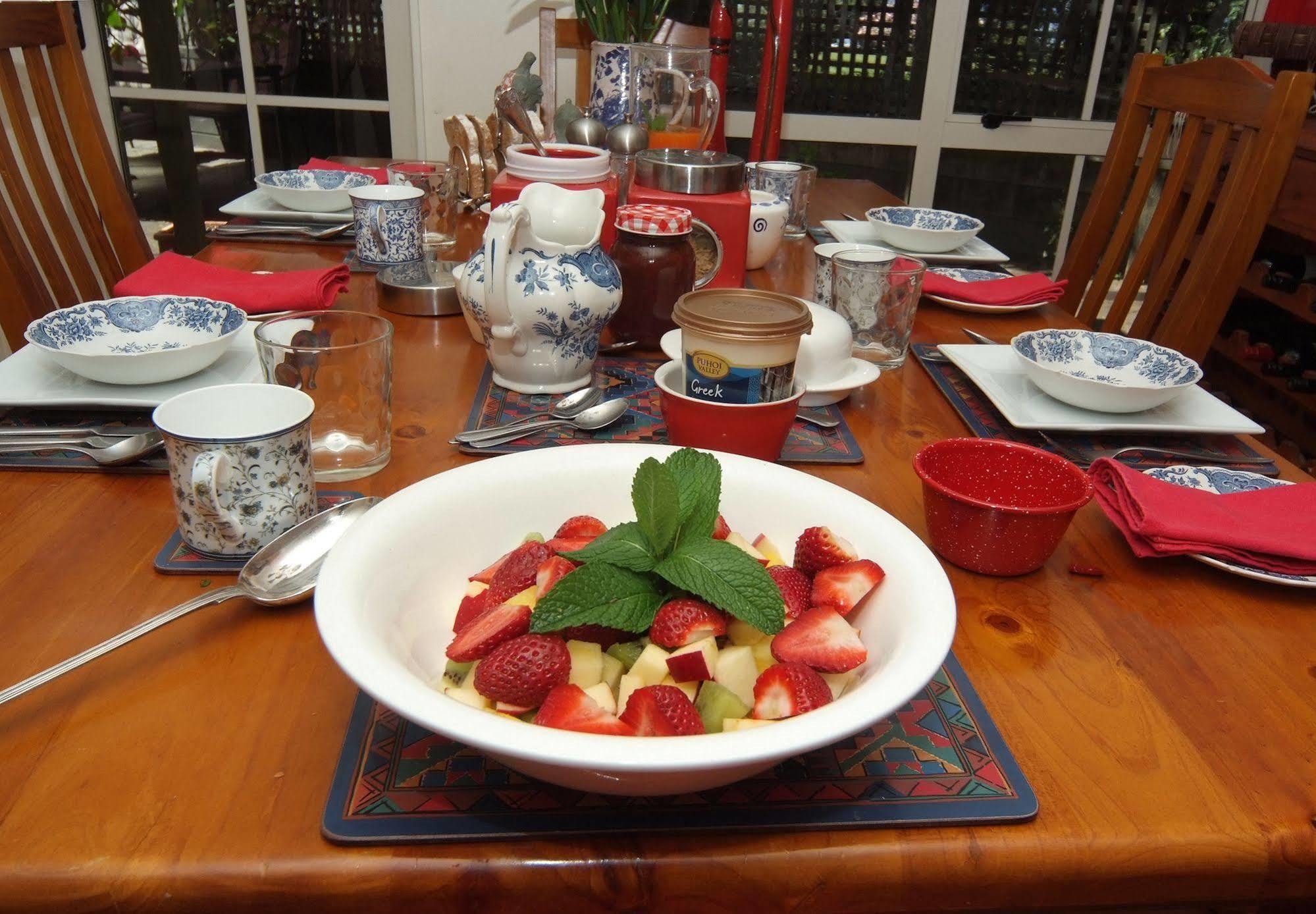 The Loft Bed And Breakfast Taupo Eksteriør billede